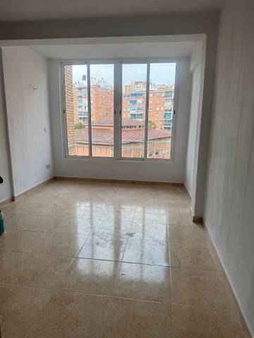 Piso en Alquiler en Calle Ingeniero la Cierva en La Luz - El Torcal