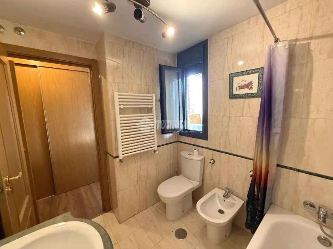 Baño de Piso en venta en Madrid con Aire acondicionado, Calefacción y Parquet