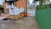 Exterior view of House or chalet for sale in Castro-Urdiales  with Heating and Terrace
