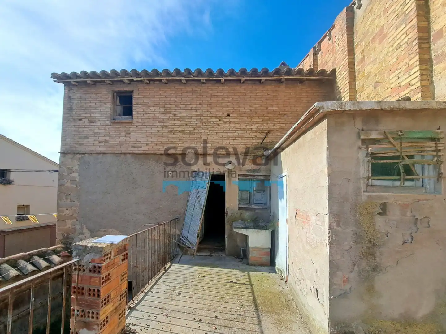 Vista exterior de Casa o xalet en venda en Corbins amb Jardí privat