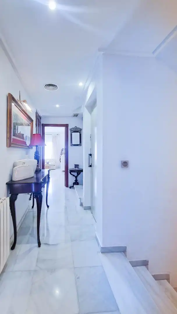 Casa adosada en venda en Badajoz amb Aire condicionat, Jardí privat i Terrassa
