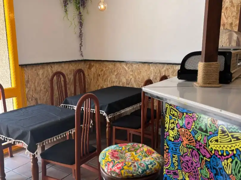 Local comercial en traspaso en Plaça Hostal 11, imagen 6