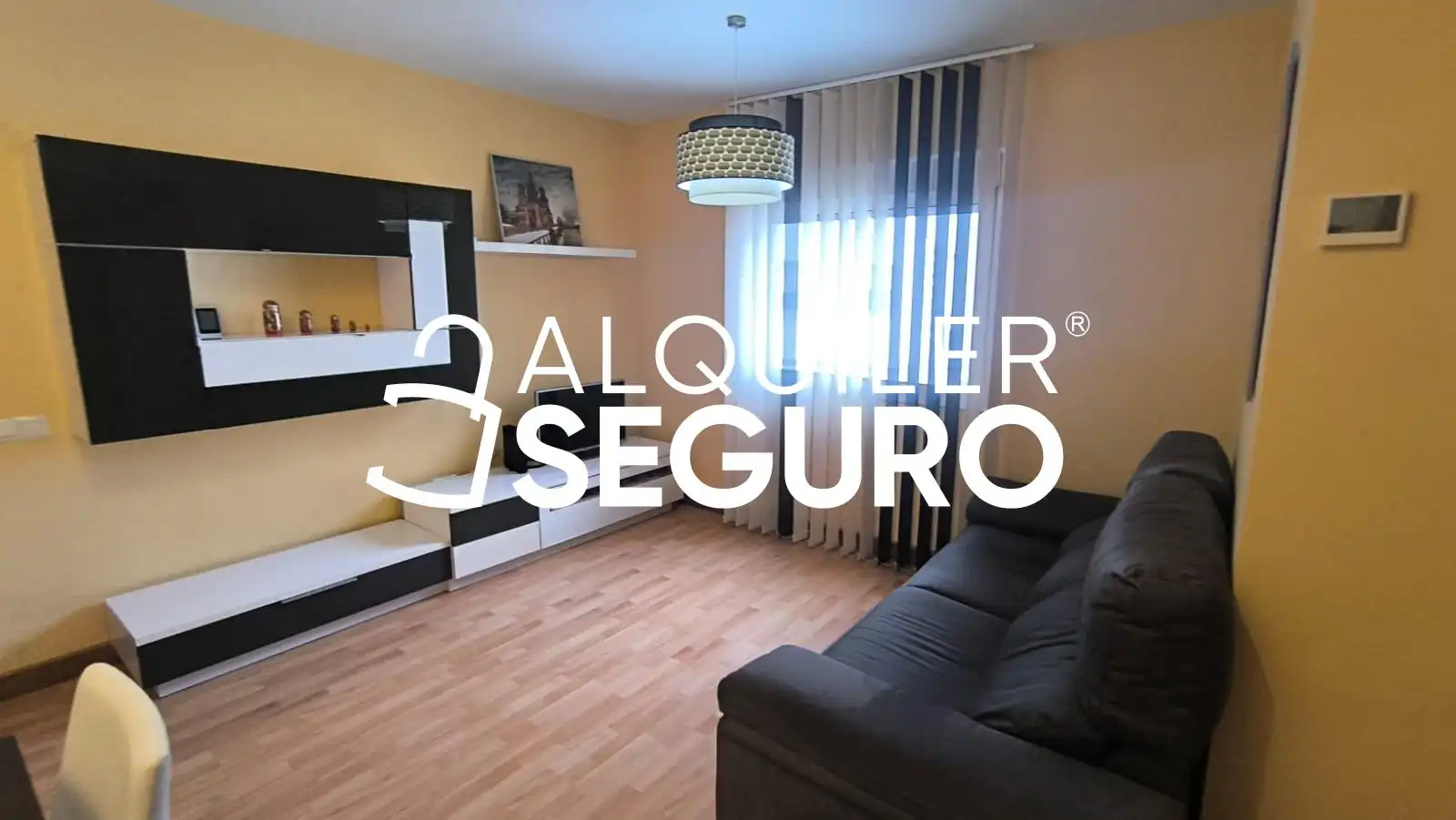 Flat for rent in avenida doctor fedriani, El Torrejón - El Cerezo