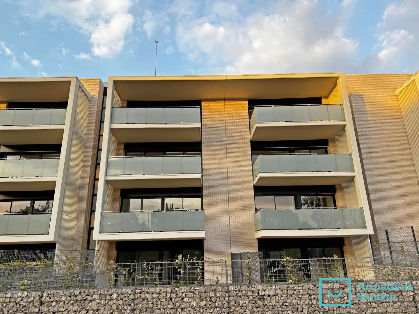 Exterior view of Attic for rent in Salou  with Air Conditioner, Heating and Storage room