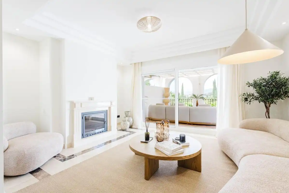 Living room of Duplexes for sale in Marbella  with Air Conditioner, Heating and Private garden