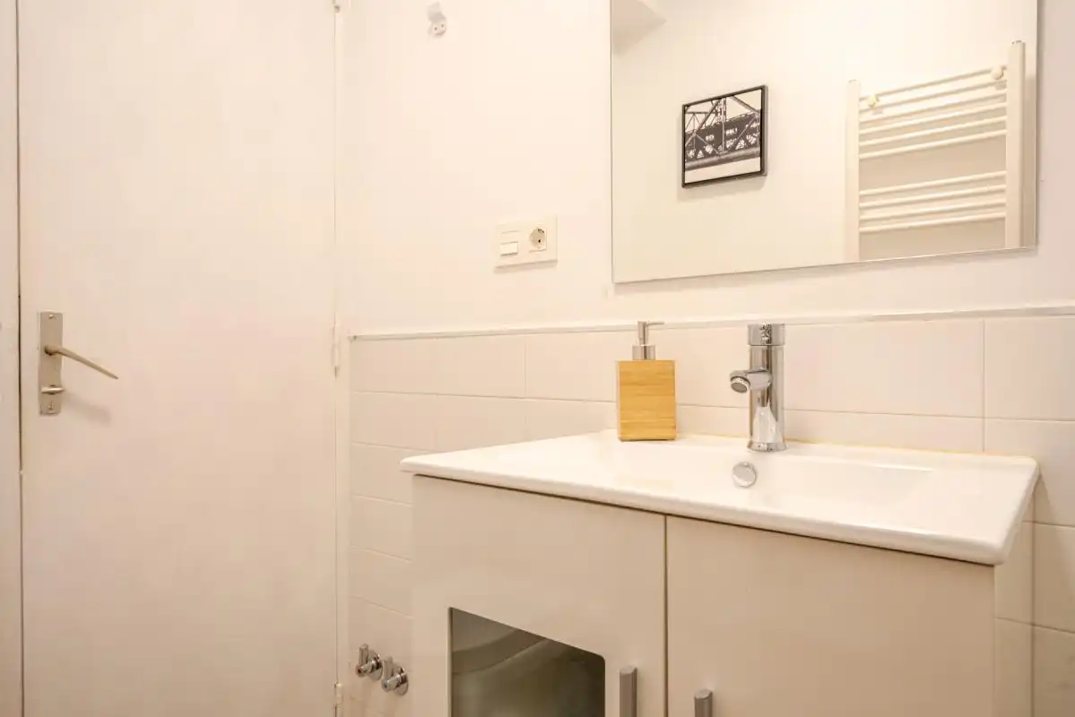 Bany de Pis en venda en Madrid amb Calefacció