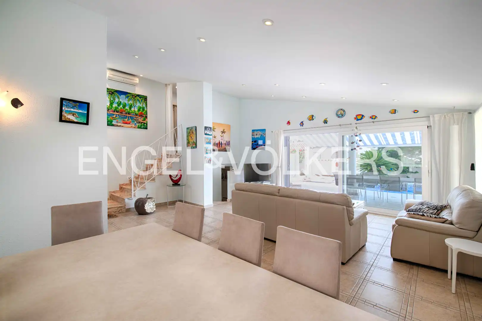 Casa con piscina en venta en Carrer Pení, imagen 9