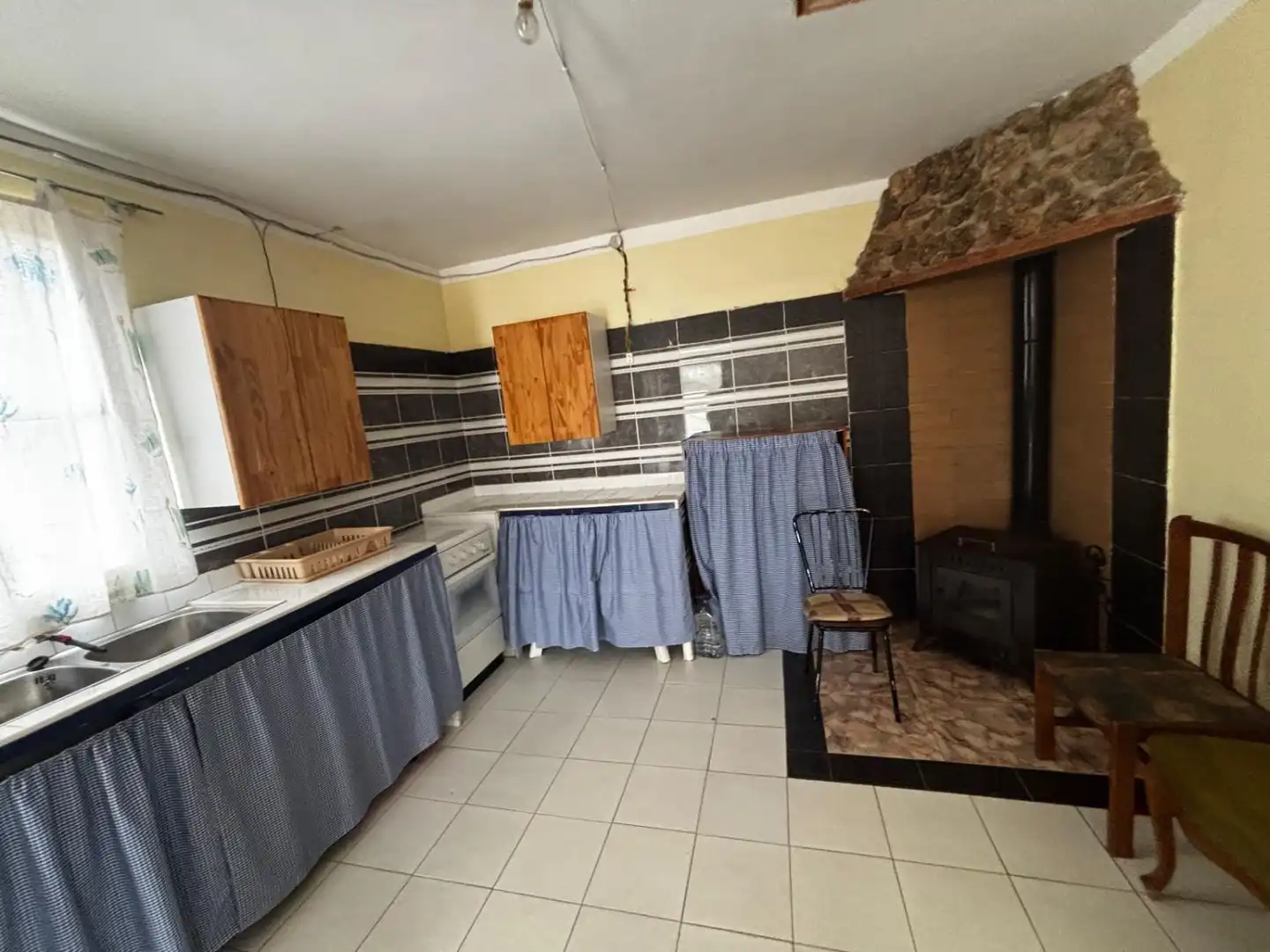 Cuina de Casa o xalet en venda en Azuébar amb Terrassa