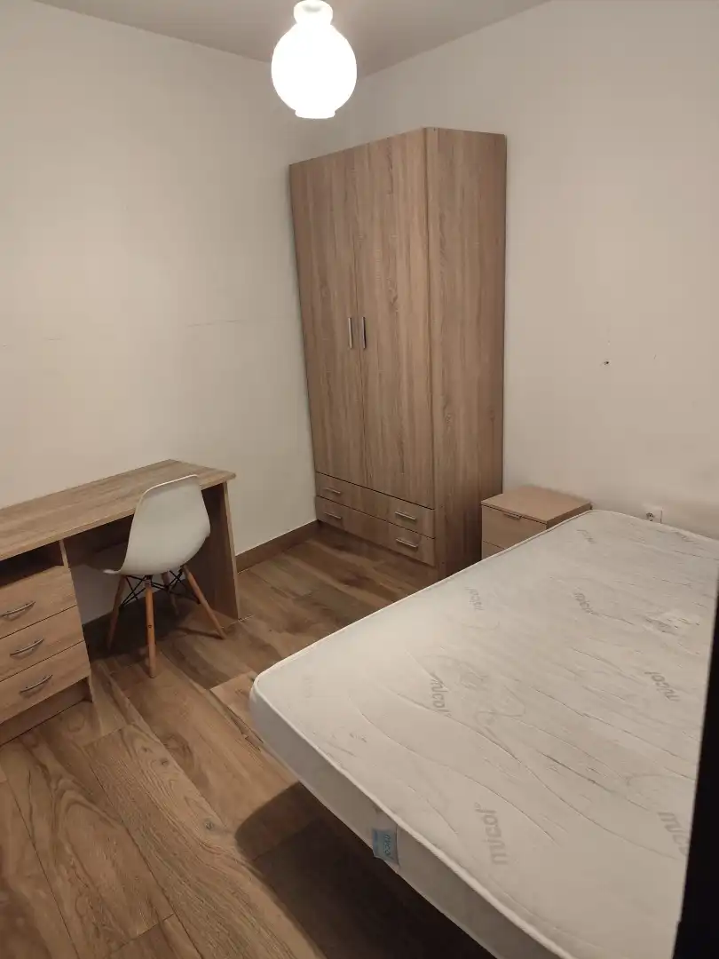 Bedroom of Flat for rent in Ciudad Real  with Heating, Furnished and Washing machine