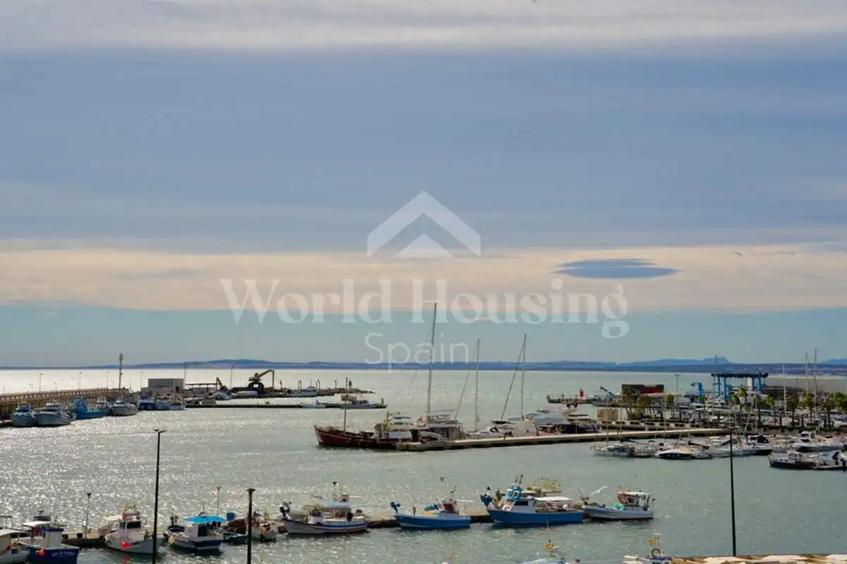 Vista exterior de Apartamento en venta en Santa Pola con Aire acondicionado, Calefacción y Terraza