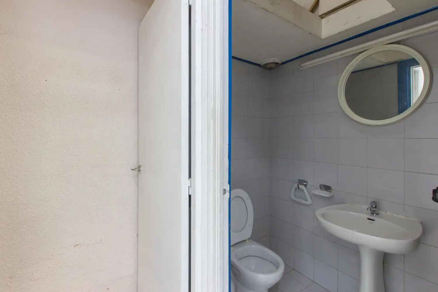 Baño de Local de alquiler en  Pamplona / Iruña