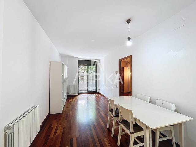 Piso en Venta en Barri de les Corts
