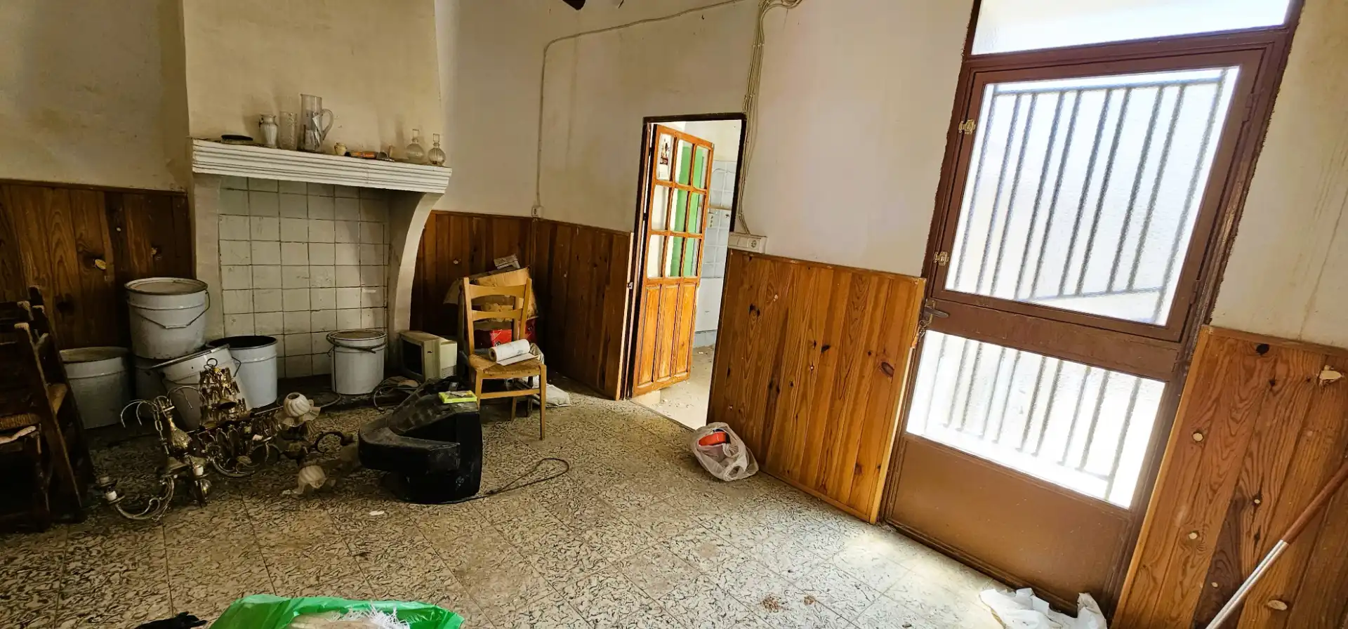 Einfamilien-Reihenhaus zum Verkauf in Totana mit Terrasse und Abstellraum