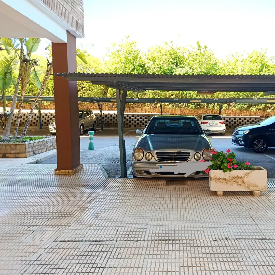Parkplatz von Wohnungen zum Verkauf in Alicante / Alacant mit Klimaanlage, Heizung und Alarm