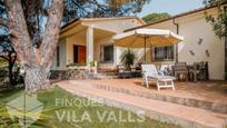 Vista exterior de Casa o xalet en venda en Caldes de Montbui amb Calefacció, Jardí privat i Terrassa