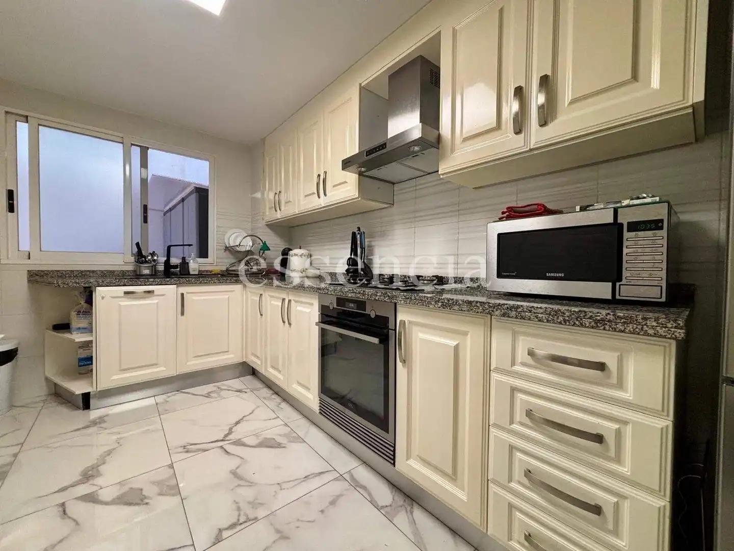 Kitchen of Flat for sale in Gandia  with Air Conditioner and Balcony