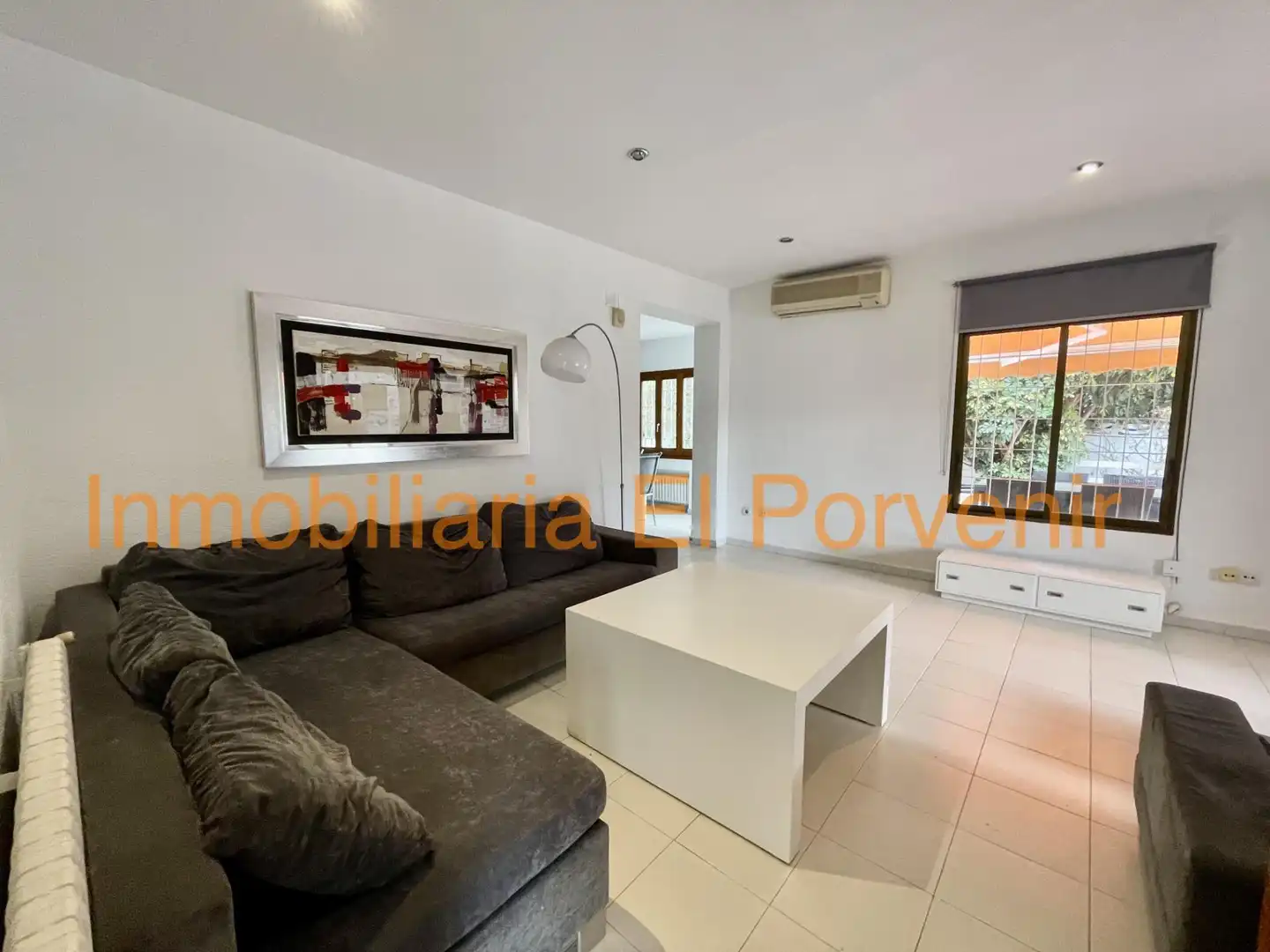 Sala de estar de Casa o chalet en venta en Torrent con Aire acondicionado, Calefacción y Jardín privado
