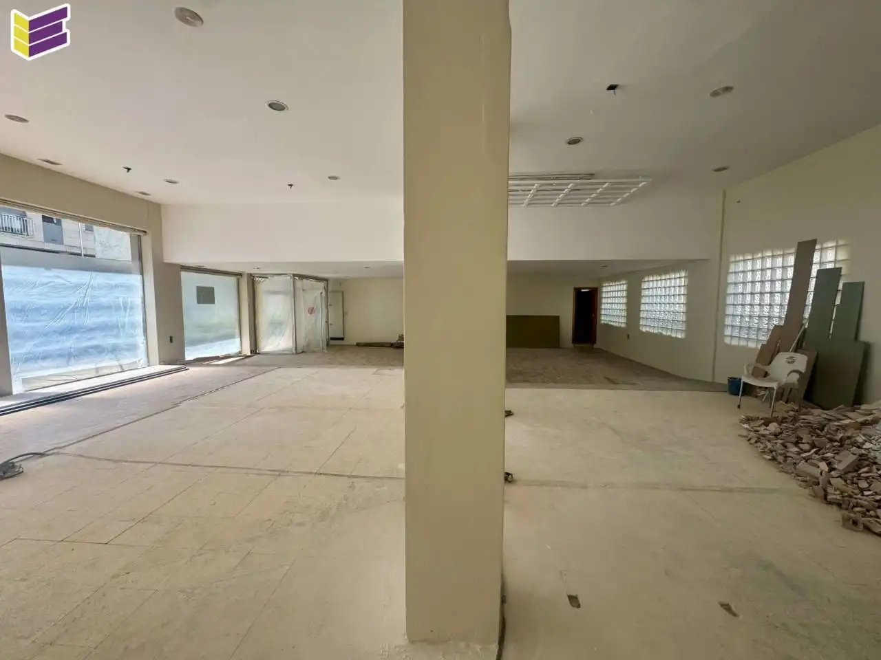 Local comercial en venta en Avenida de Galicia 24, imagen 38