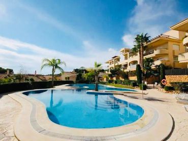 Duplex with pool for sale in Altea ciudad