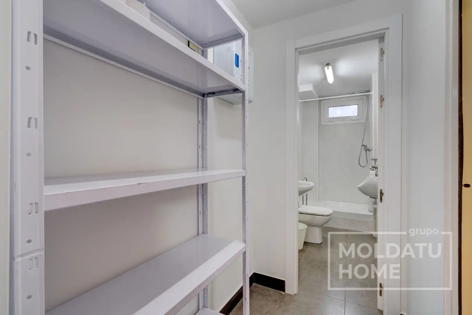 Baño de Nave industrial en venta en Hernani