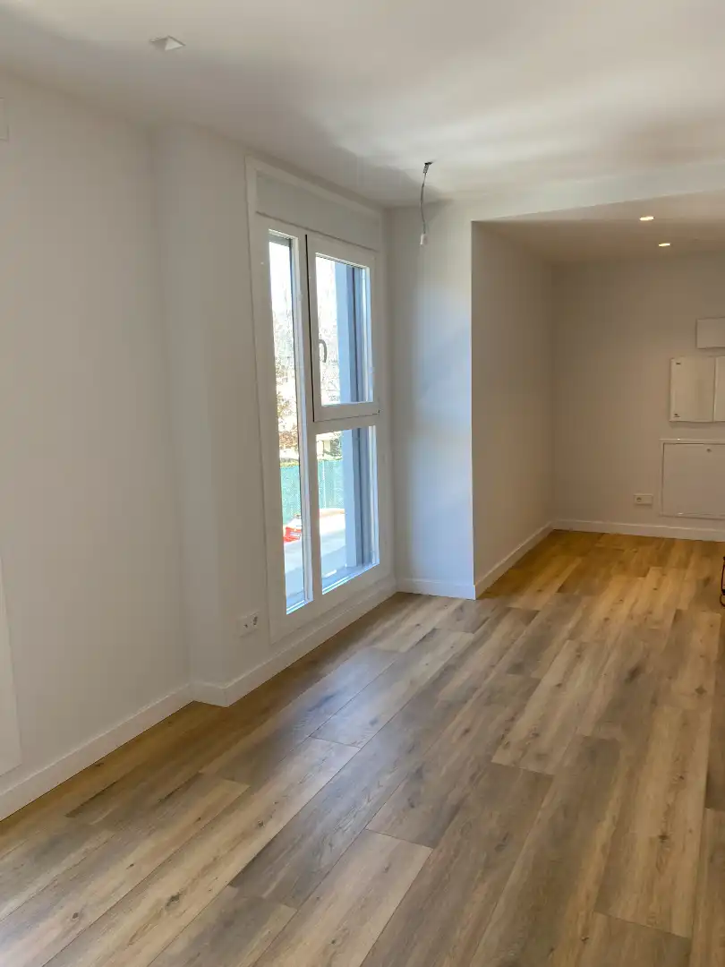 Habitación de Apartamento de alquiler en Pozuelo de Alarcón con Aire acondicionado, Calefacción y Trastero