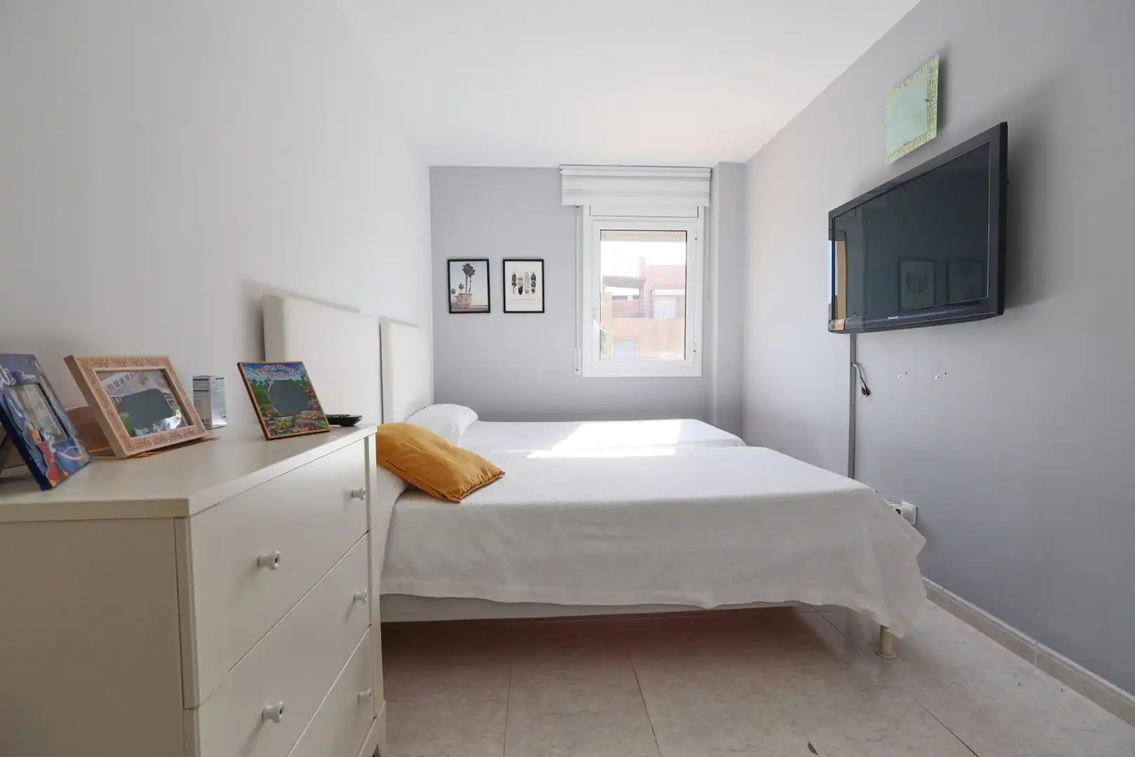 Bedroom of Flat for sale in Cubelles  with Air Conditioner and Community pool
