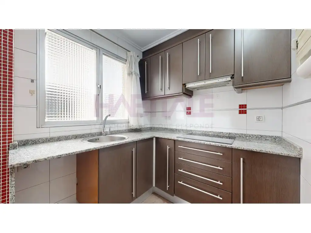 Kitchen of Flat for sale in Valencia  with Balcony