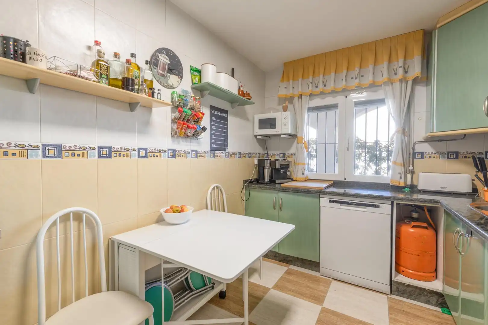 Kitchen of Houses for sale in Armilla  with Air Conditioner and Terrace