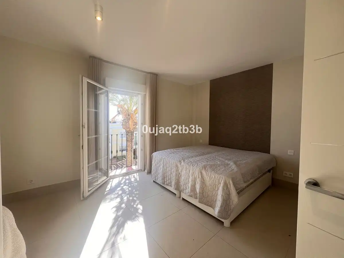 Bedroom of Detached homes for sale in Marbella  with Air Conditioner, Terrace and Internet