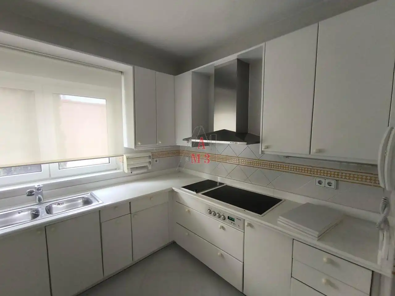 Kitchen of Houses for sale in León Capital   with Heating, Private garden and Terrace