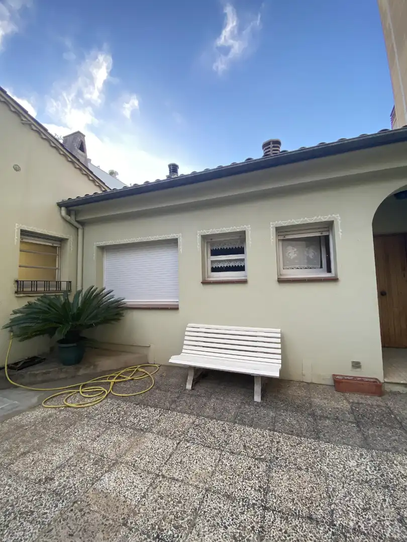 Vista exterior de Casa o xalet en venda en Girona
