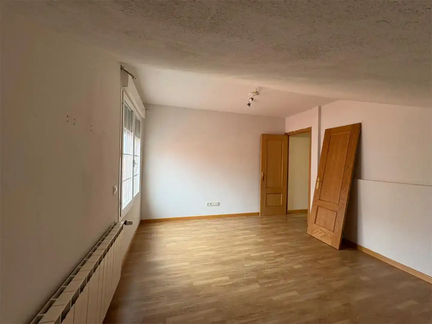 Flat for sale in Pioz  with Private garden