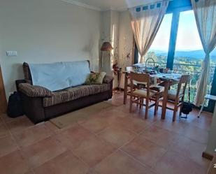 Sala d'estar de Apartament en venda en A Cañiza   amb Calefacció i Traster