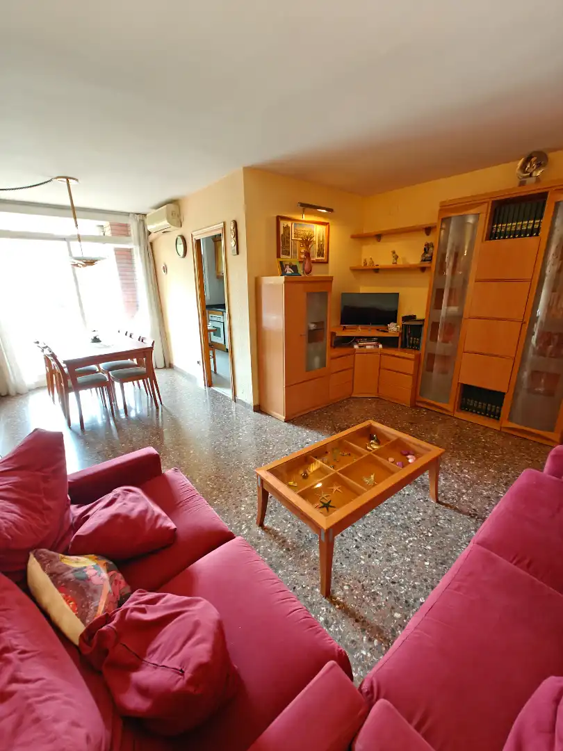 Flat with terrace for sale in Carrer d'Enric Granados 68, imagen 5