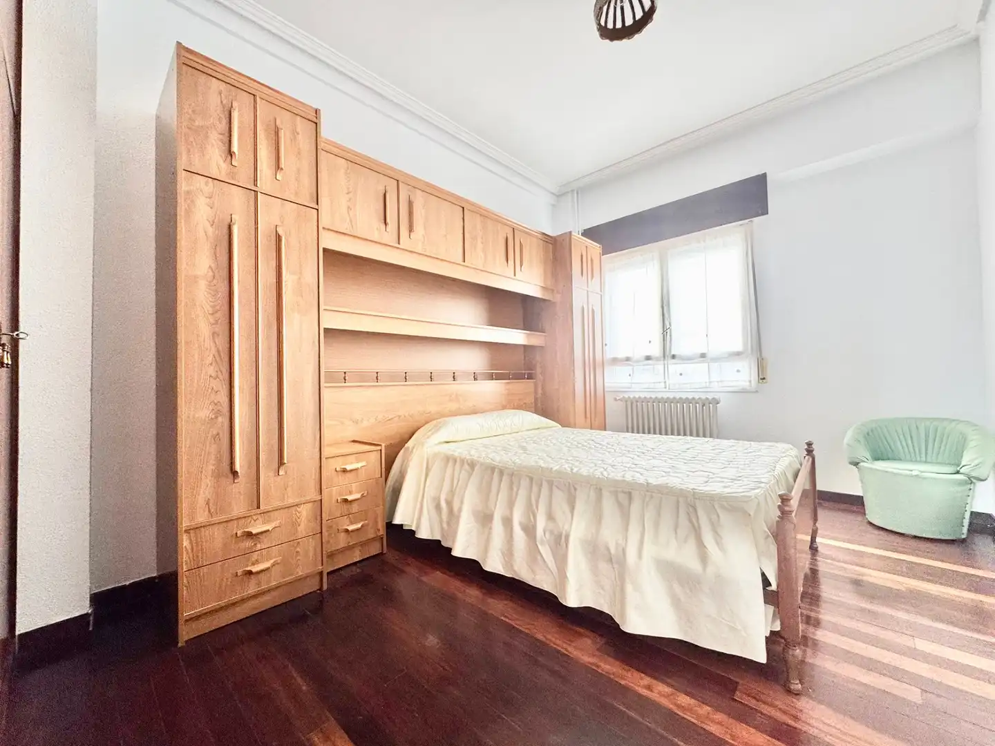 Schlafzimmer von Wohnung zur Miete in Vitoria - Gasteiz