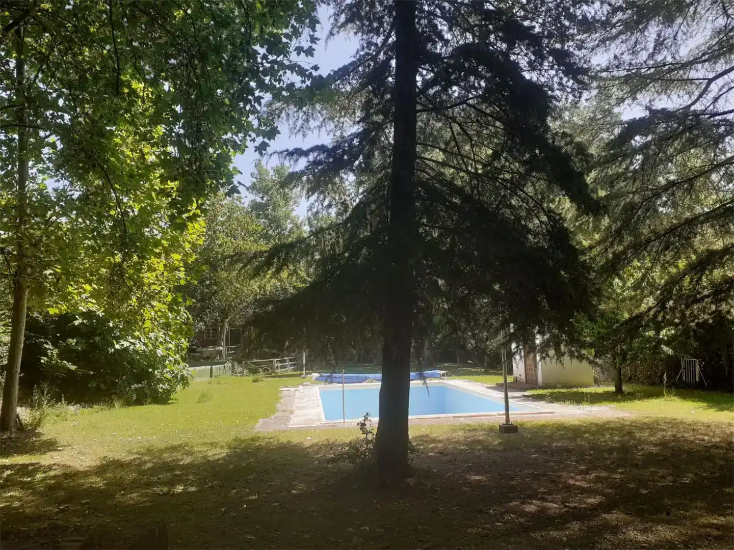 Piscina de Casa o xalet en venda en Roa amb Jardí privat, Traster i Piscina