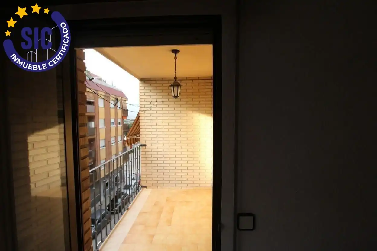 Terraza de Piso en venta en Paterna con Terraza y Balcón