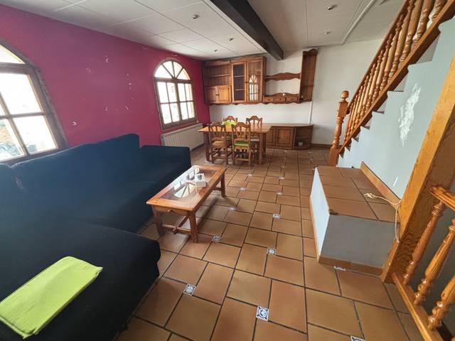 Casa adosada en Venta en Sarroca de Lleida