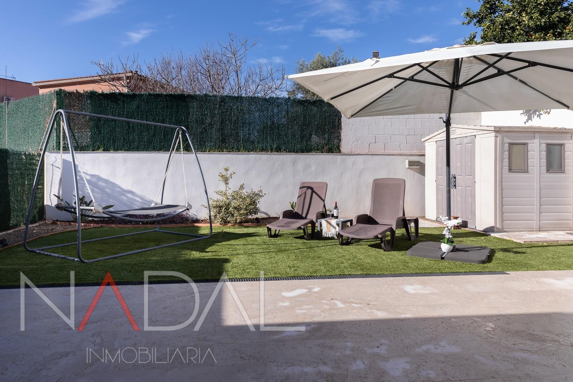 Terrassa de Casa adosada en venda en Martorell amb Aire condicionat, Jardí privat i Terrassa