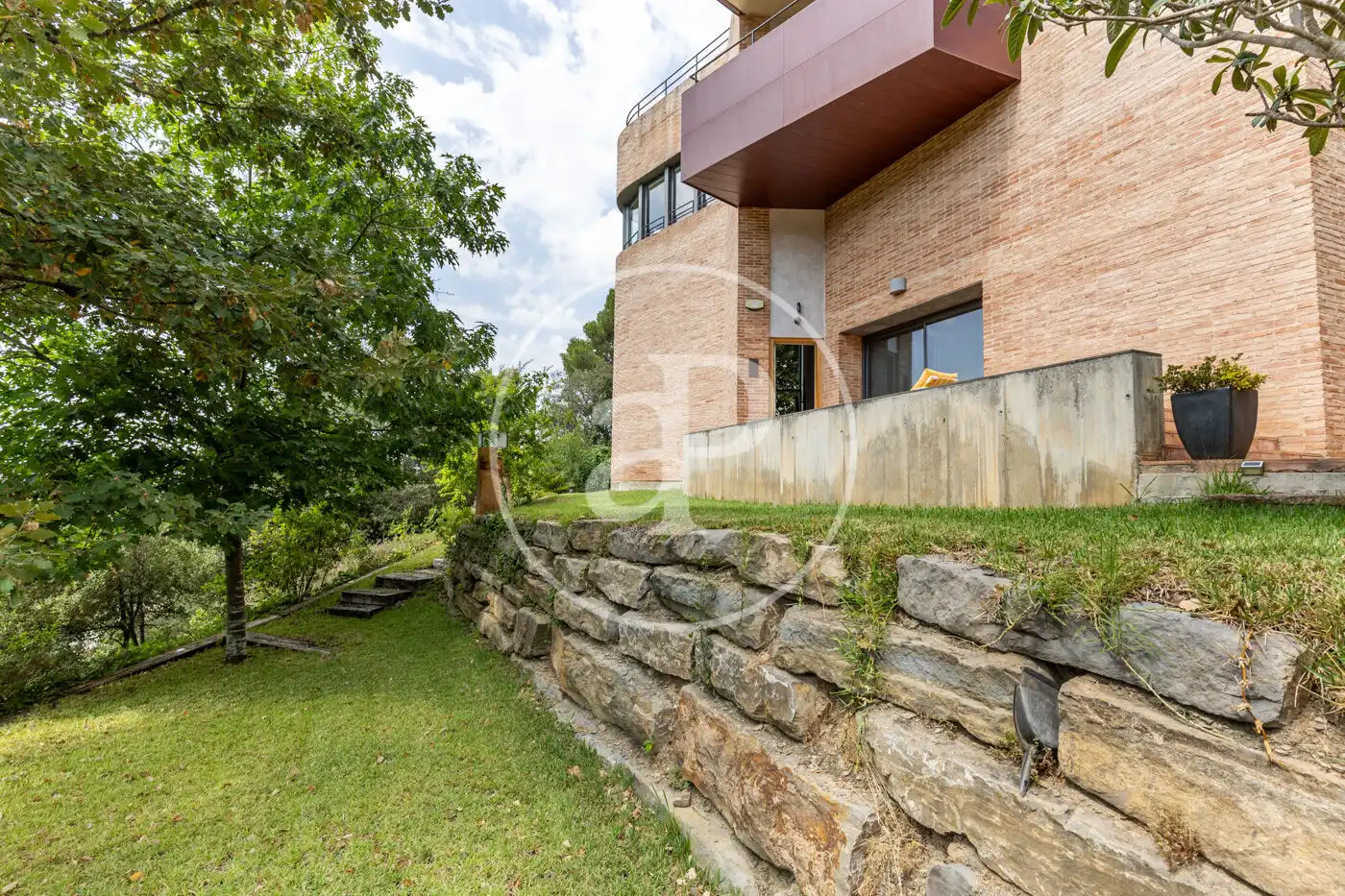 Garden of Houses for sale in Sant Cugat del Vallès  with Air Conditioner, Heating and Private garden
