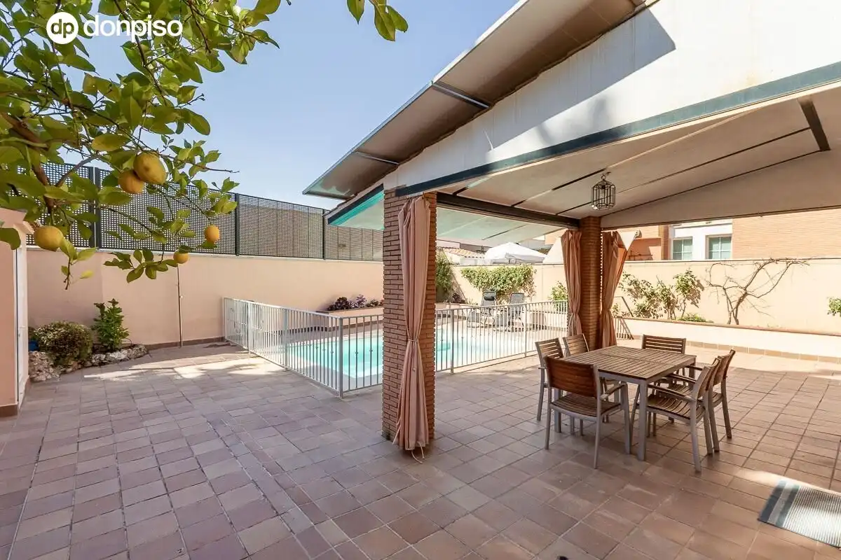 Haus mit Terrasse zum Verkauf in Calle LIMA, imagen 6