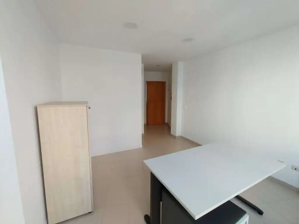 Bureau avec ascenseur à louer à Ciutat Vella, imagen 5