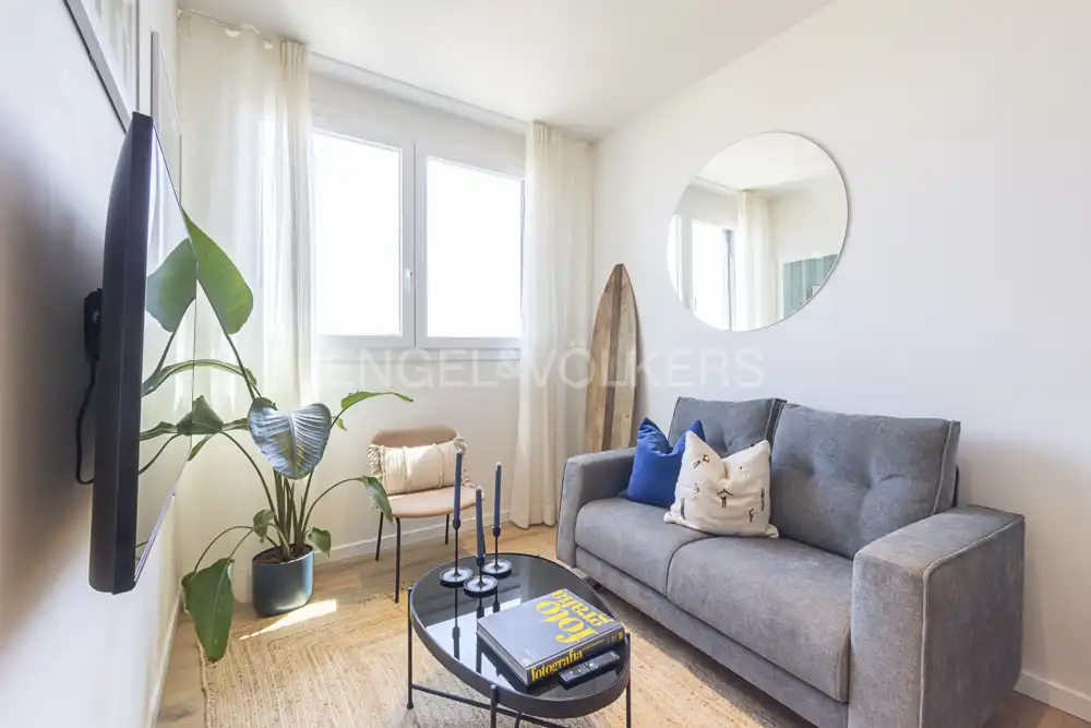 Living room of Study for rent in Alcobendas  with Air Conditioner, Heating and Private garden