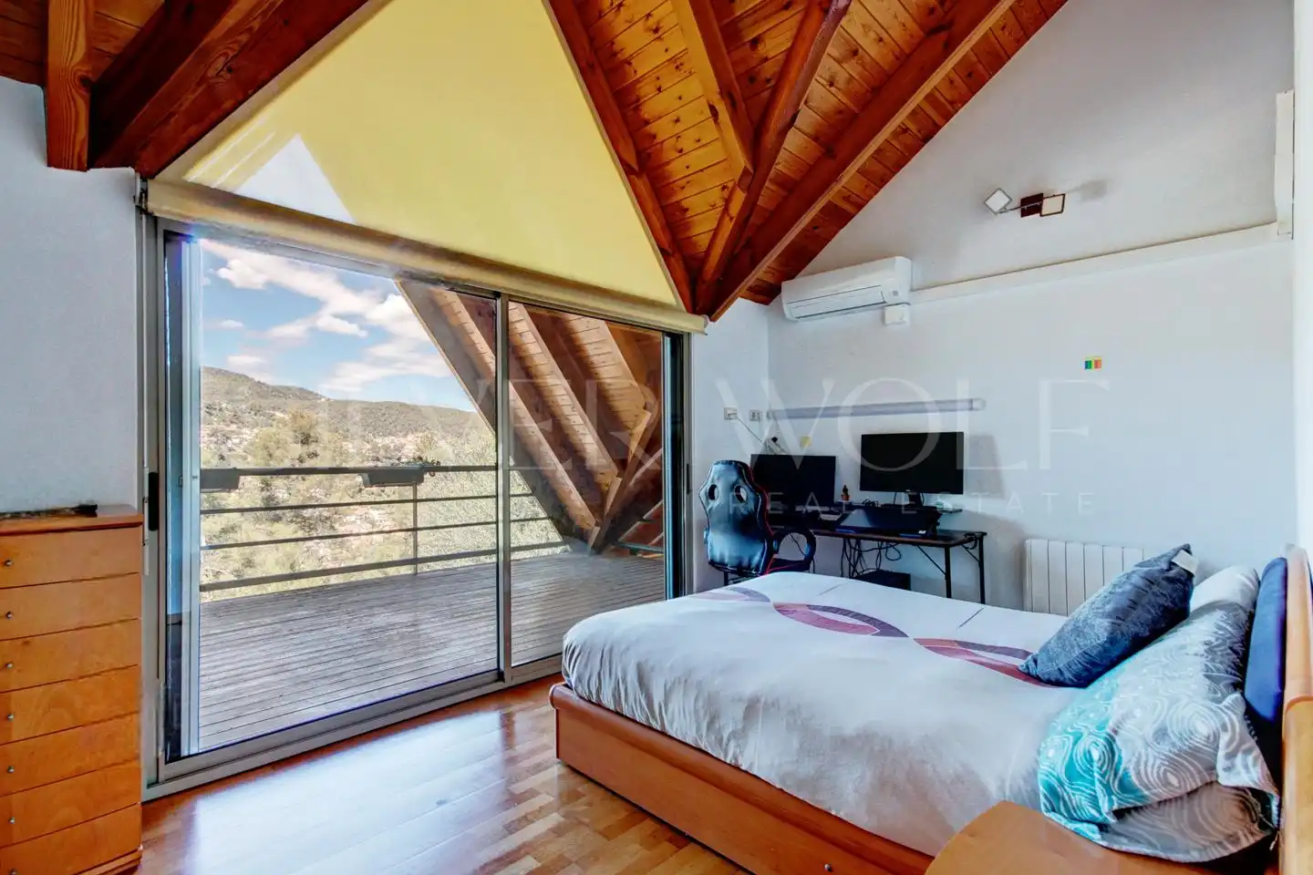 Habitación de Casa o chalet en venta en Vallirana con Aire acondicionado, Calefacción y Jardín privado