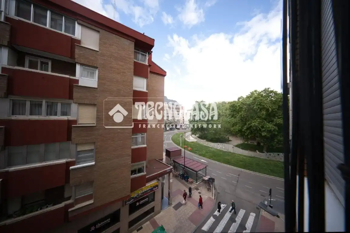 Außenansicht von Wohnung zum Verkauf in Valladolid mit Terrasse und Balkon