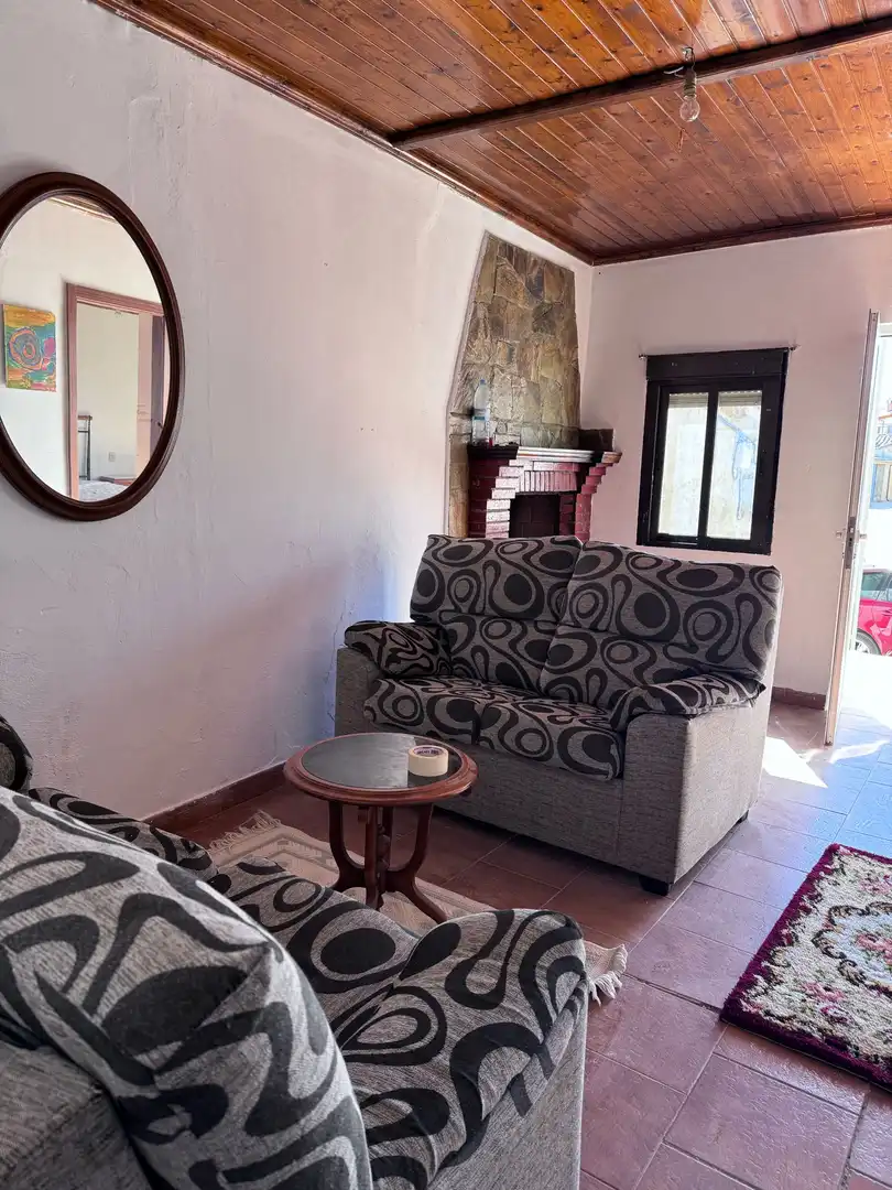 Sala d'estar de Casa o xalet en venda en Villardondiego amb Terrassa i Traster