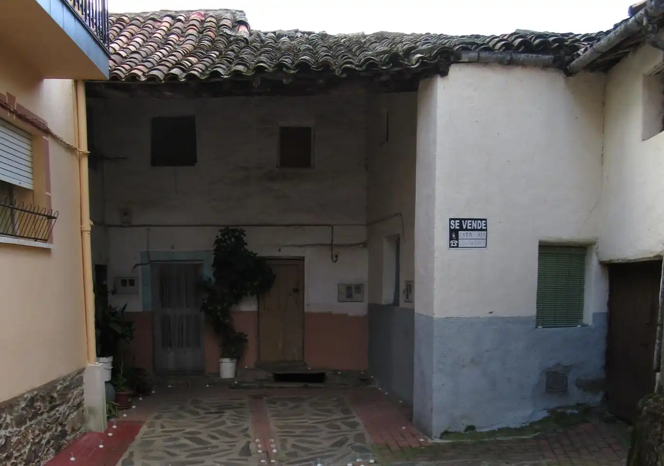 Vista exterior de Finca rústica en venda en Casar de Palomero amb Terrassa