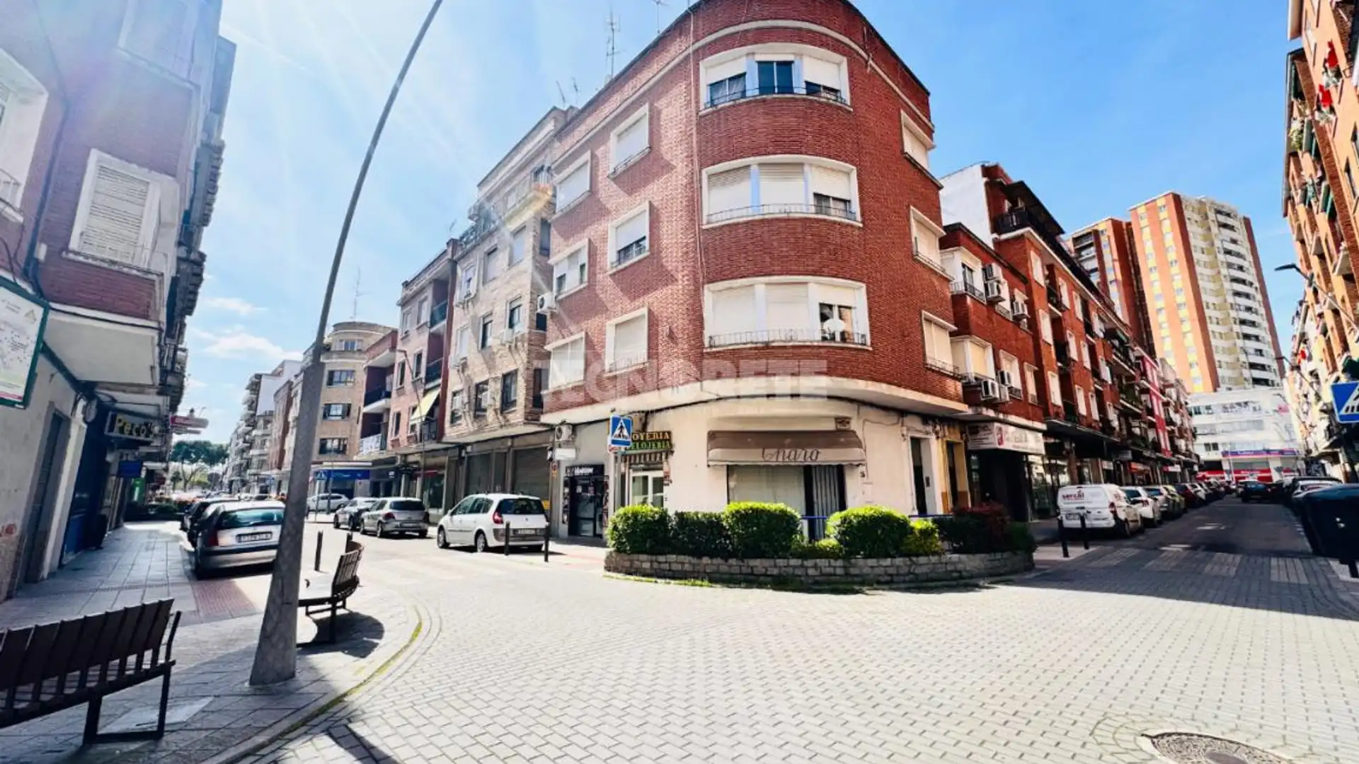 Vista exterior de Pis en venda en Talavera de la Reina amb Calefacció i Parquet