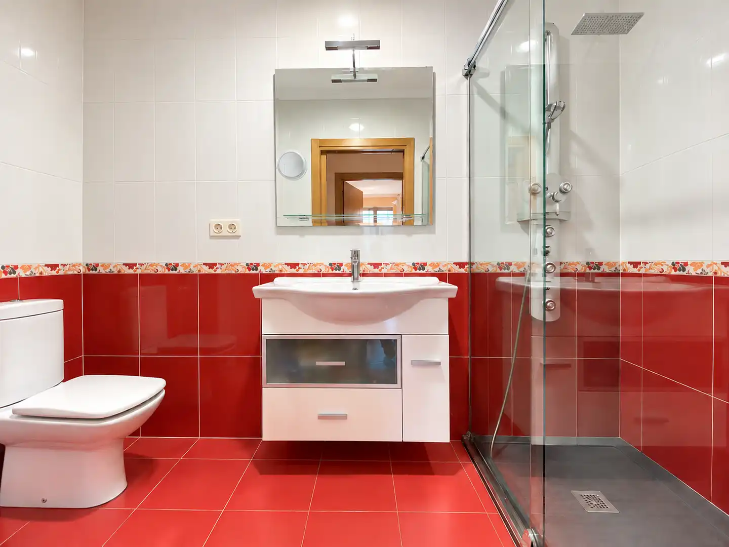 Baño de Piso en venta en Errenteria con Calefacción, Terraza y Amueblado