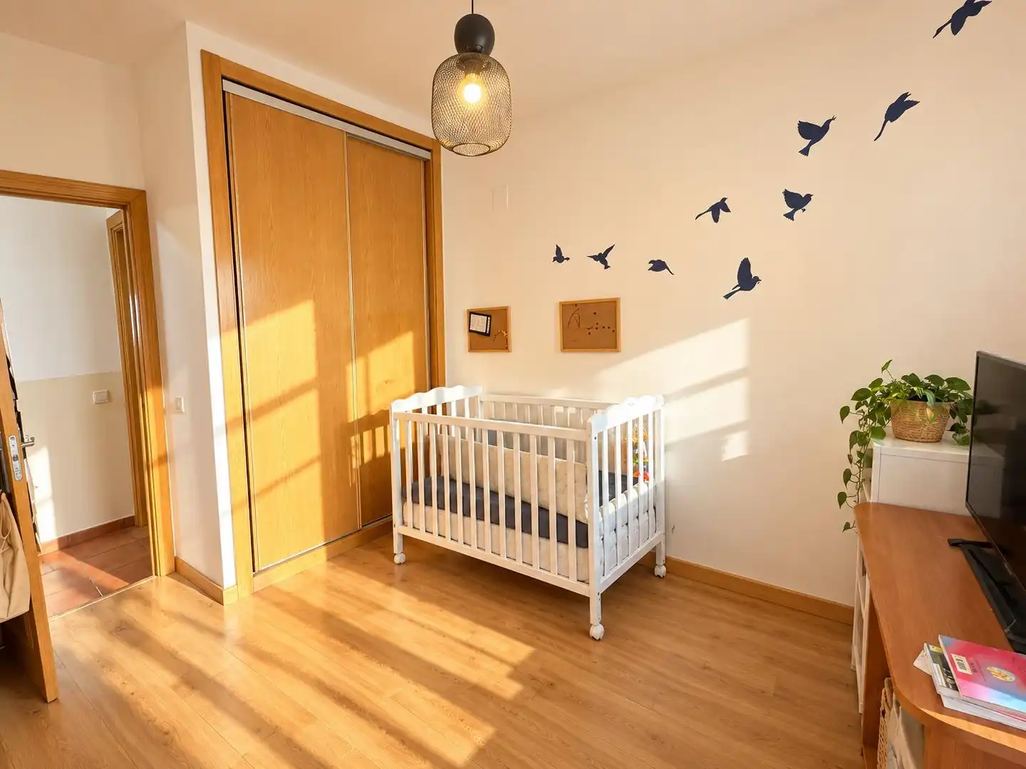 Habitación de Casa adosada en venta en Garcillán, Segovia